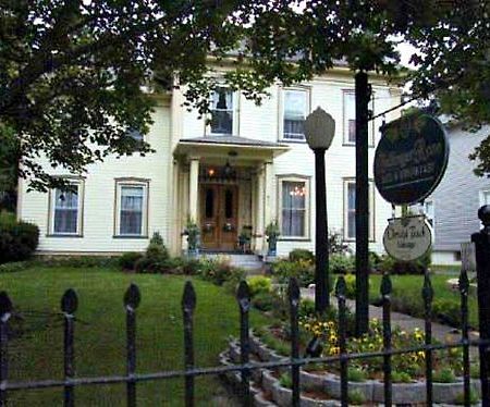Bellinger Rose Bed & Breakfast Herkimer Exterior photo